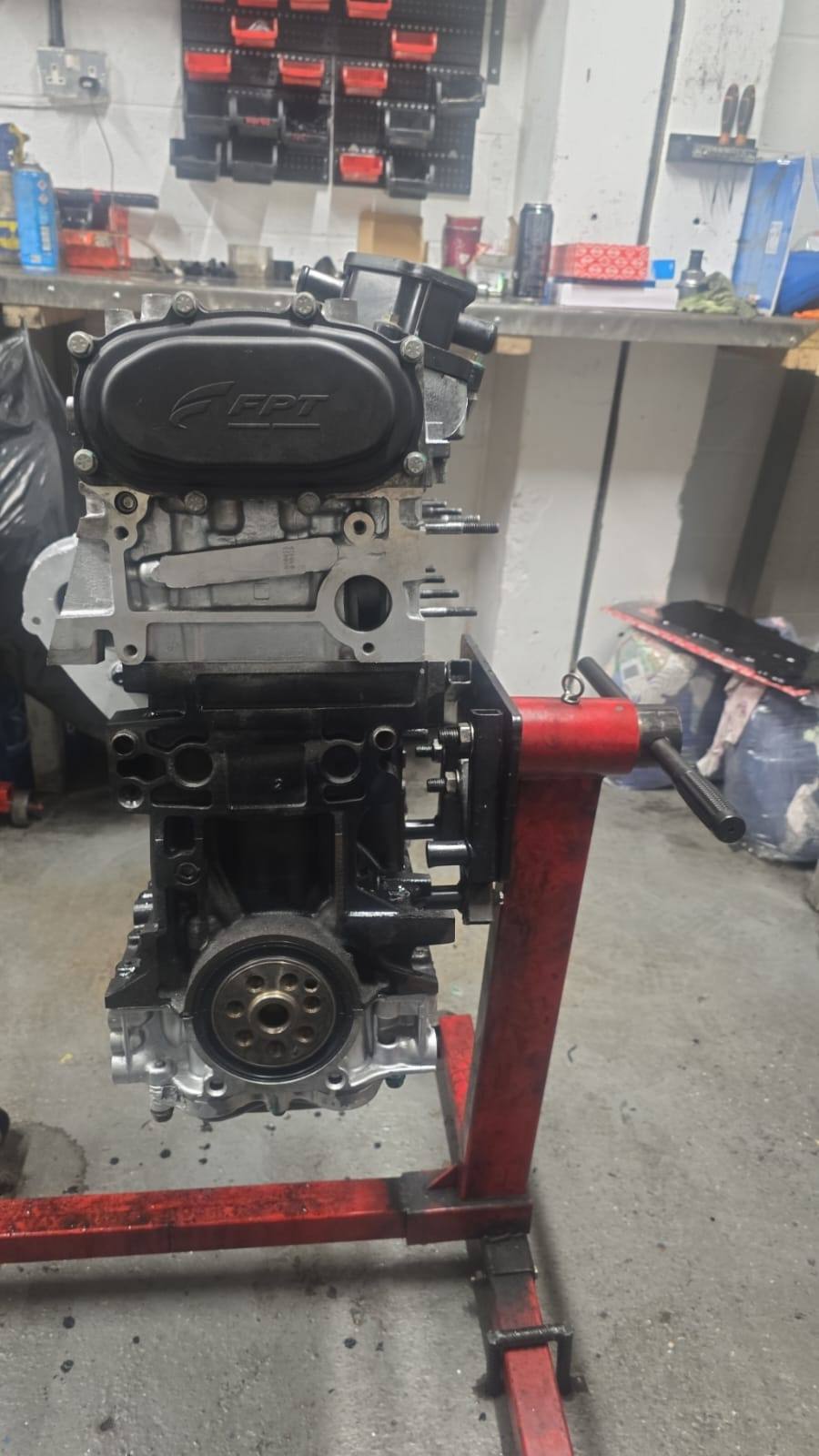 IVECO Daily 2.3 (F1A) — workshop photograph 2 of 4